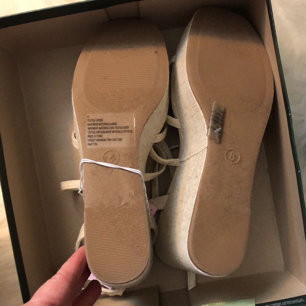 NIB • WILD FABLE • Beige Platform Strappy Sandals • Size 8 - Picture 6 of 13